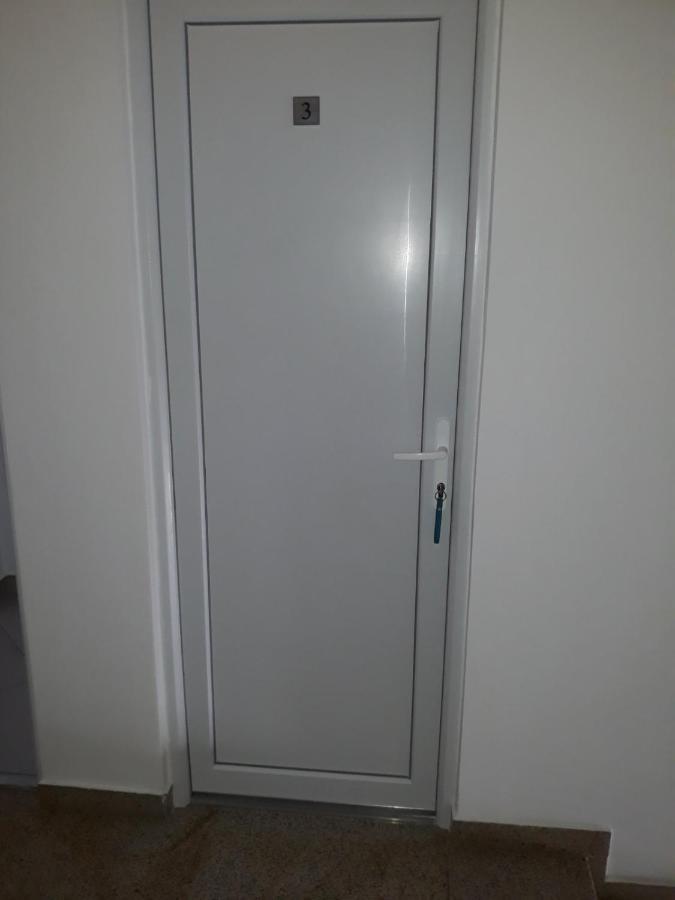 Apartments Petricevic Sutomore Εξωτερικό φωτογραφία