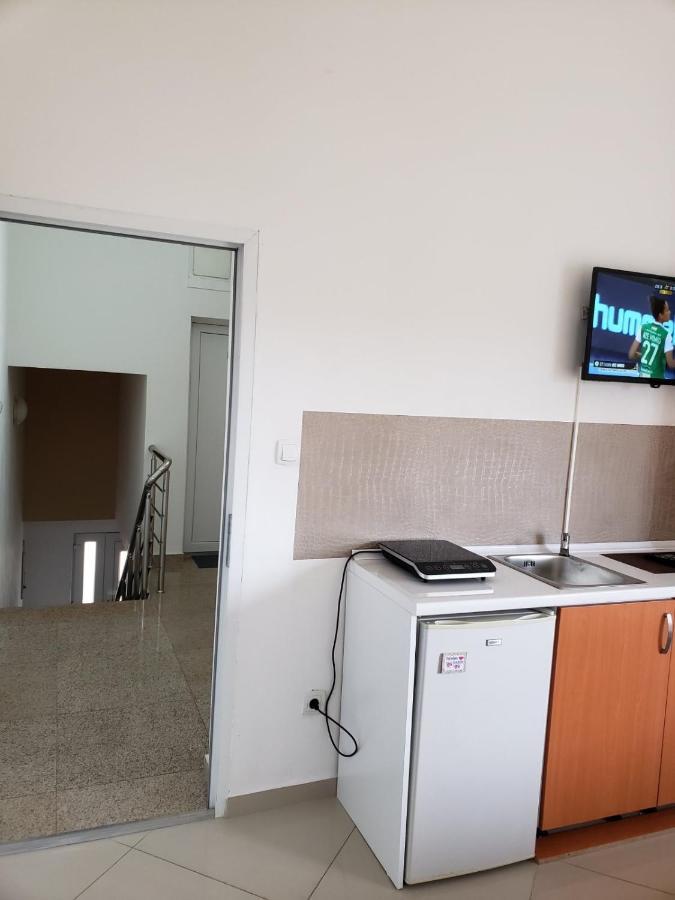 Apartments Petricevic Sutomore Εξωτερικό φωτογραφία